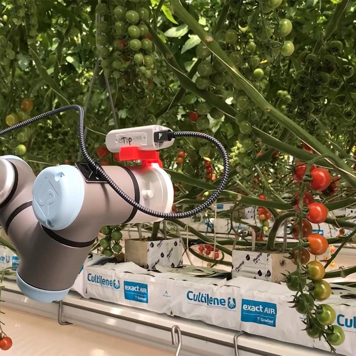 3DEXPERIENCE SOLIDWORKSを核に開かれた開発環境を創出。農作業用