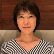 鹿間 咲子